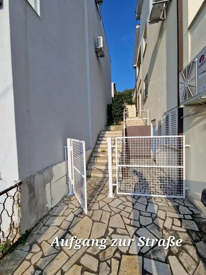 Aloe Apartment Rabac Croatia